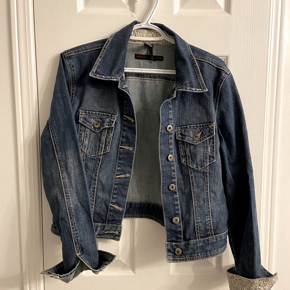 Ladies GUESS Jean Jacket